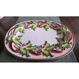 Fitz and Floyd Essentials Noel Classique Large Oval Platter Holly Berry